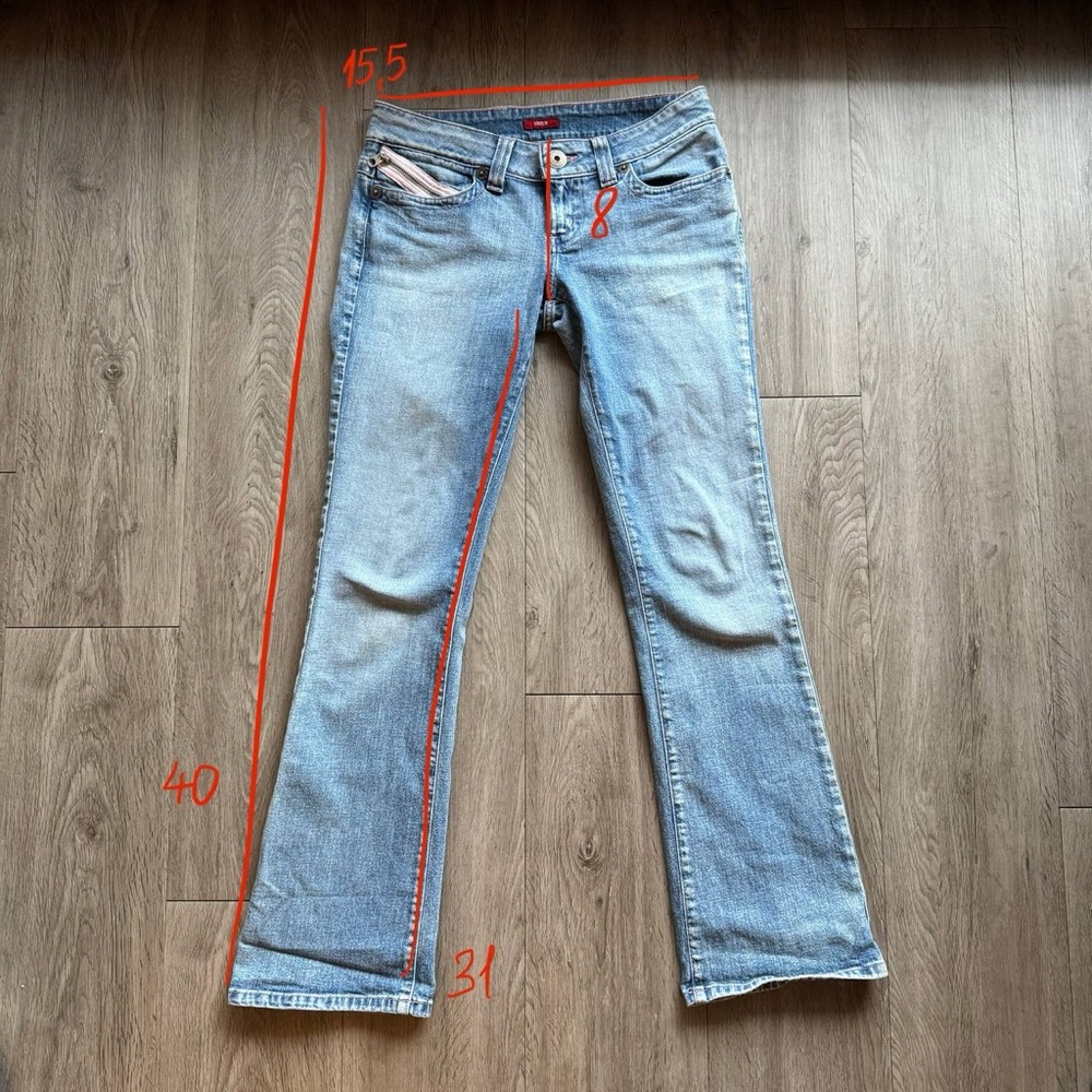 Y2K Guess Light Blue Flare Jeans - Picture 5 of 8